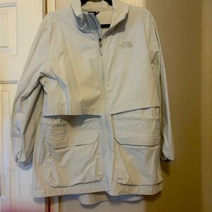 Size x large north face light jacket